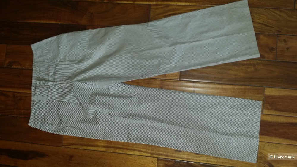 Taifun (Германия) костюм в полоску , 46 размер