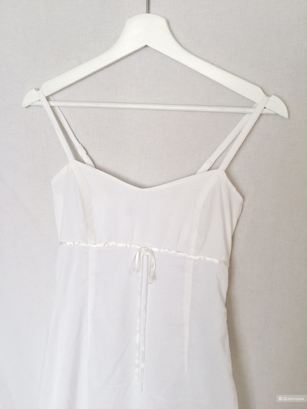 Белый  летний сарафан на бретелях марки CI MI размер xs