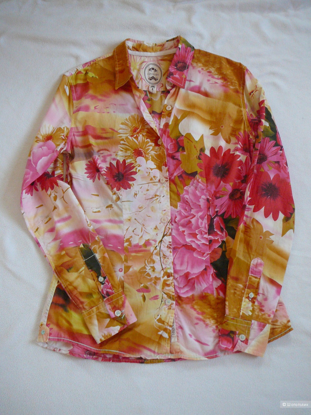 Стильная рубашка с цветами GANESH р44-46