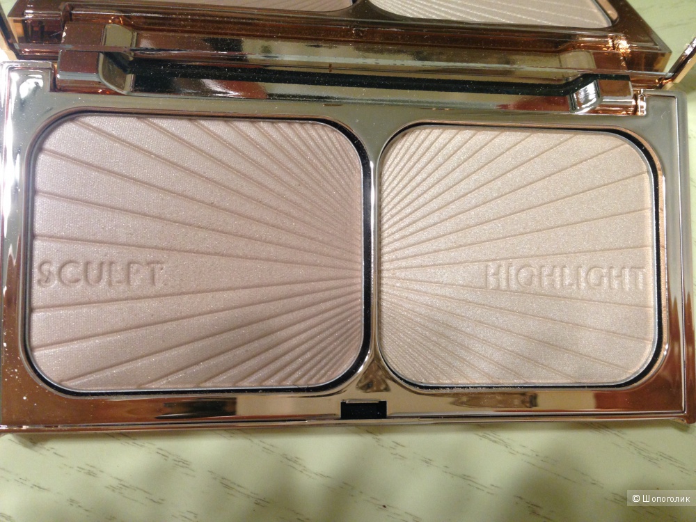 Скульптор и хайлайтер CHARLOTTE TILBURY Filmstar Bronze & Glow