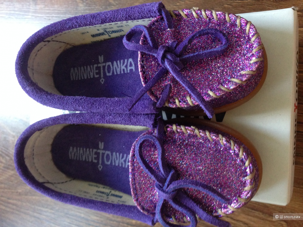 Детские брендовые мокасинки от Minnetonka для левочки Новые