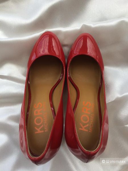 Красные лаковые туфли KORS Michael Kors / 36,5-37