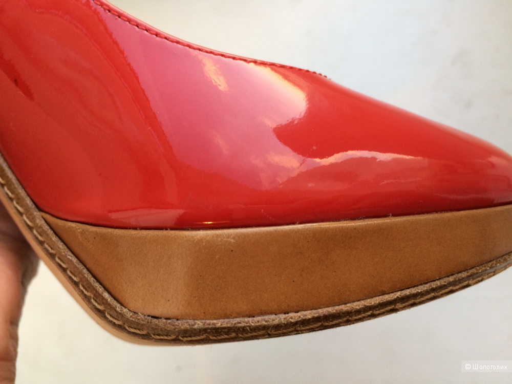 Красные лаковые туфли KORS Michael Kors / 36,5-37
