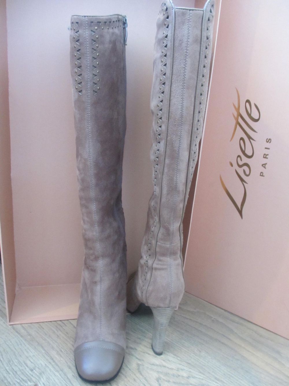 Зимние сапоги Lisette 37 размер (евро-зима)