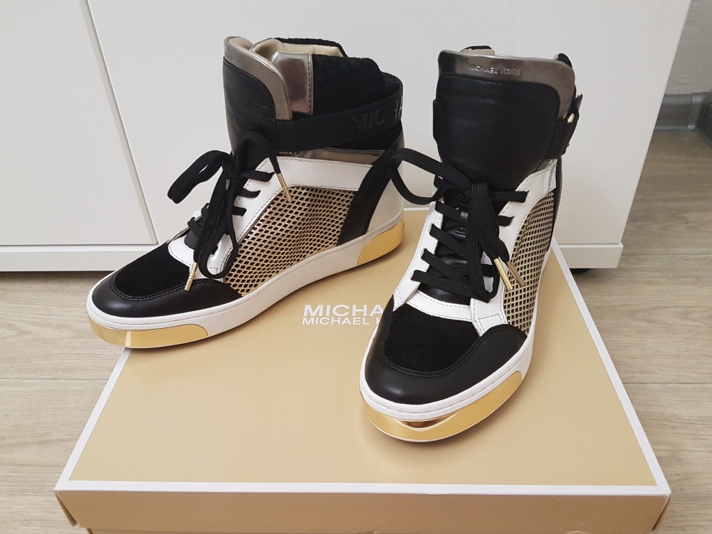 Кроссовки хайтопы Michael Kors размер 39-40 (9 US)