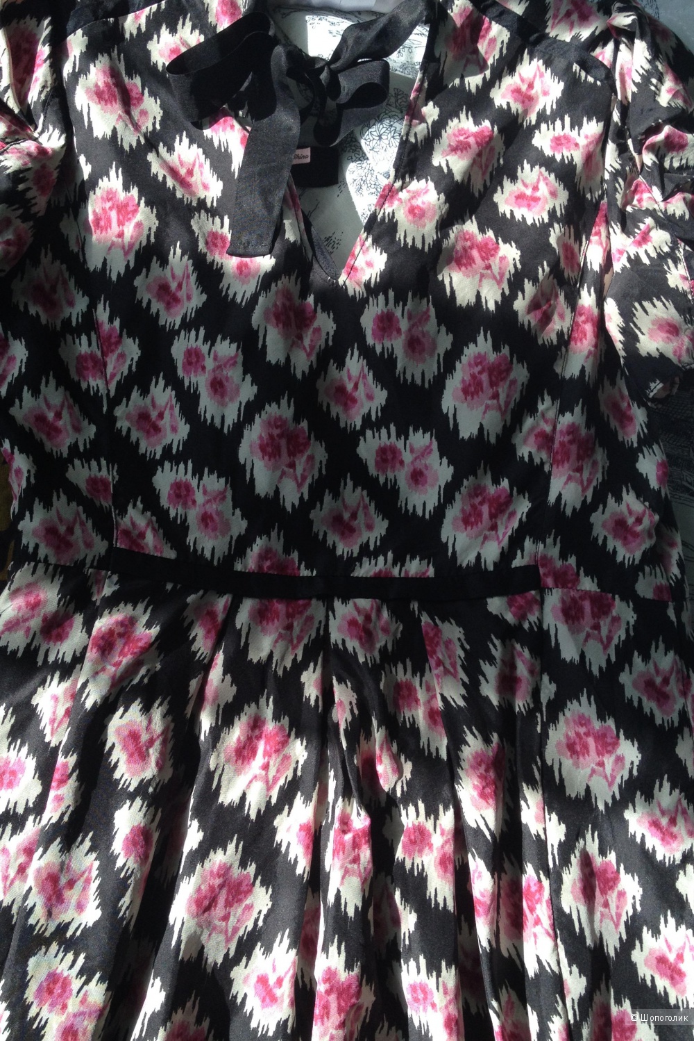 Платье шелковое Juicy Couture размер 4 US