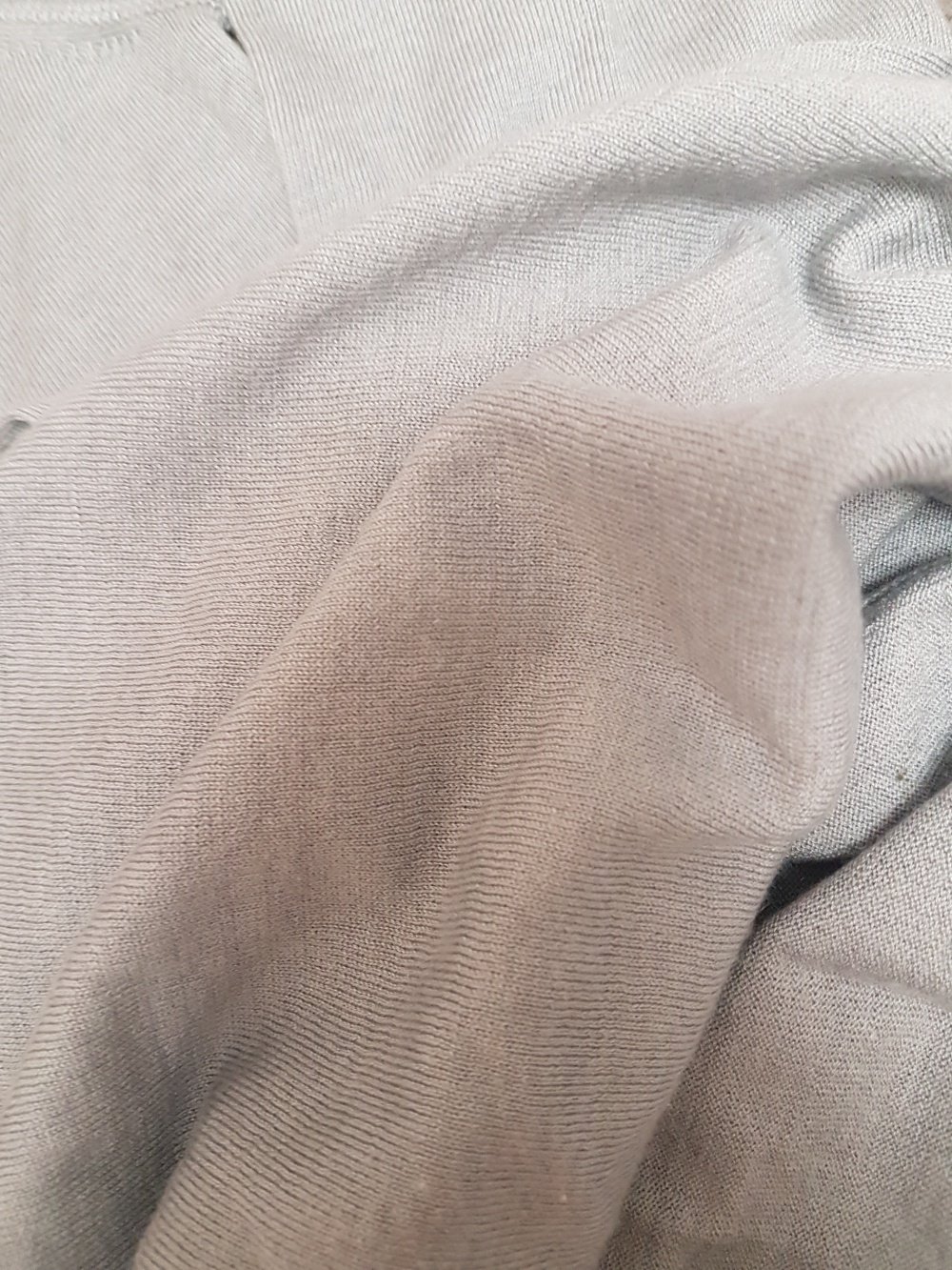 Свитер Burberry из шелка и кашемира, размер S (42-44)
