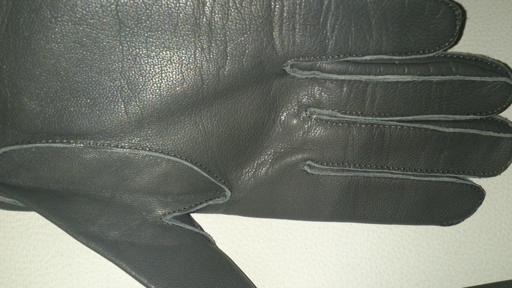 Перчатки кожаные темно-серые на шерстяной подкладке, размер 7, Венгрия