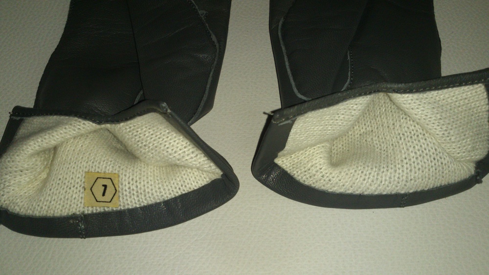 Перчатки кожаные темно-серые на шерстяной подкладке, размер 7, Венгрия