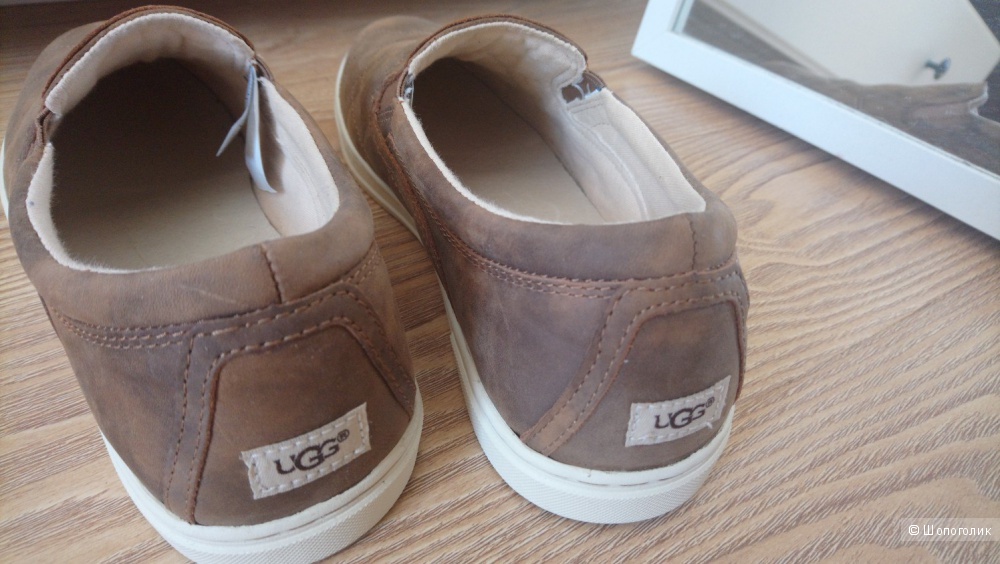 Слипоны из нубука UGG Австралия, 9,5 UK,40 RUS, 26,5 по стельке