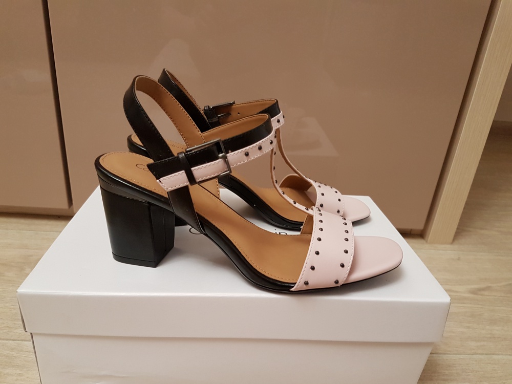 Босоножки Calvin Klein, размер 38.5-39