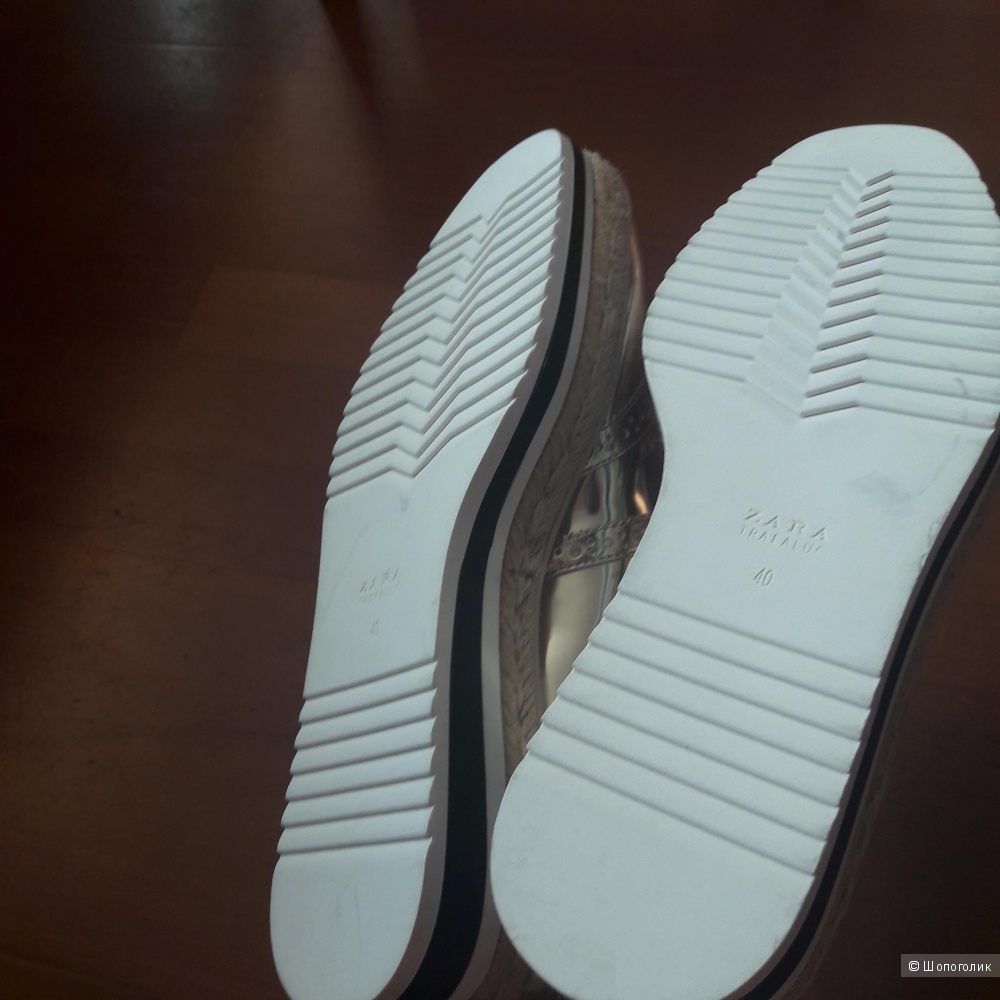 Новые кожаные туфли Zara 40 размера