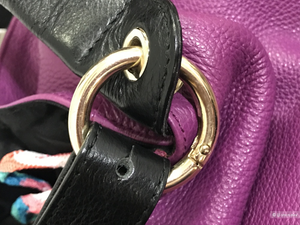 Сумка Furla Elizabeth zip medium hobo.