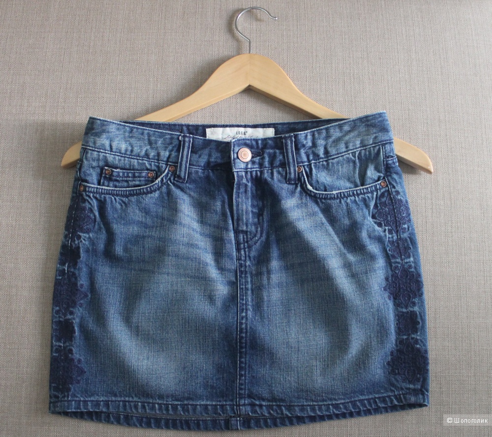 Джинсовая юбка с вышивкой  H&M, размер EU 34