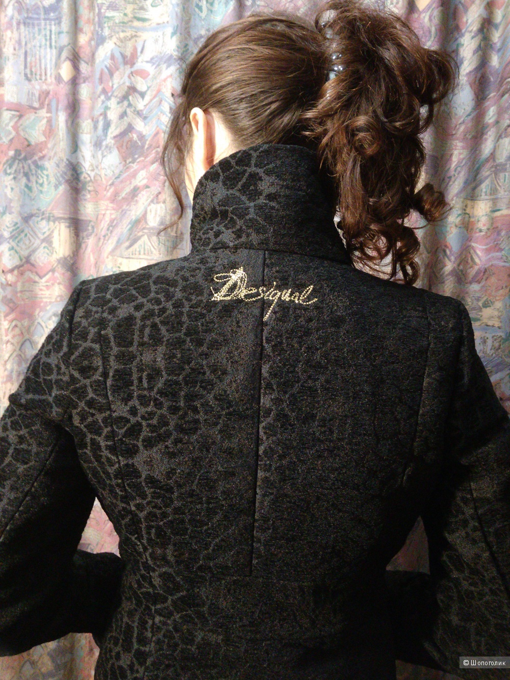 Очень женственное пальто Desigual р44