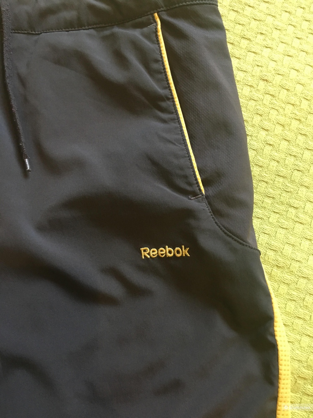 Спортивный костюм Reebok,размер M