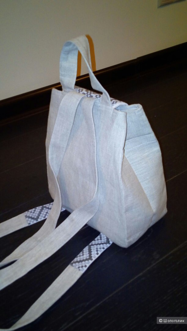 Оригинальный рюкзачок из льна с вышивкой