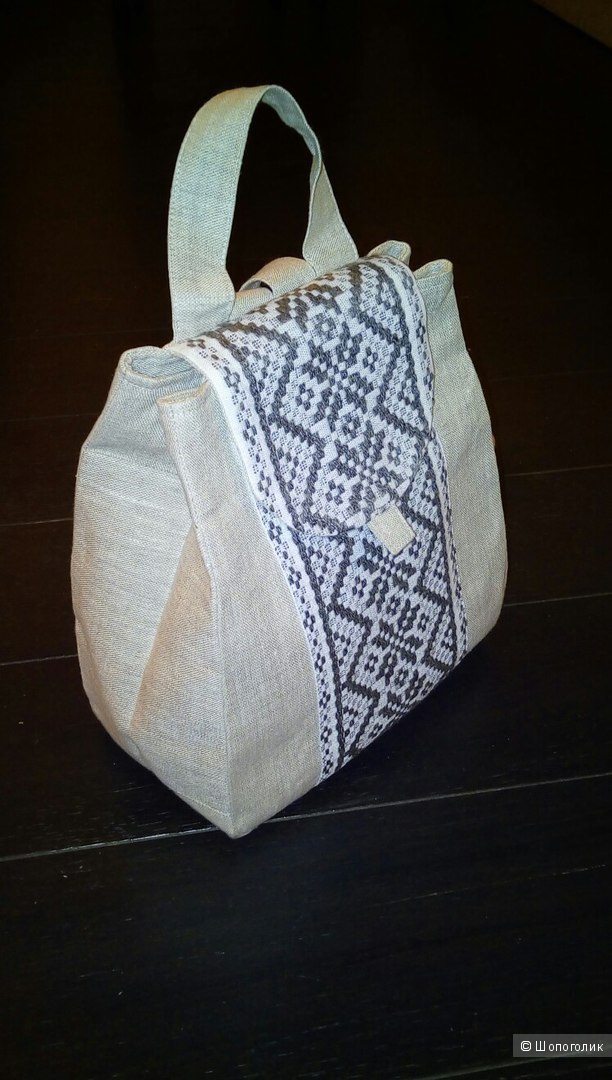 Оригинальный рюкзачок из льна с вышивкой