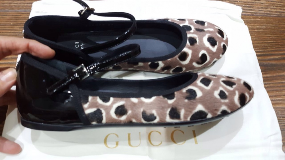 GUCCI туфельки-балетки для девочки "люкс" бренда р.33 Новые.Оригинал