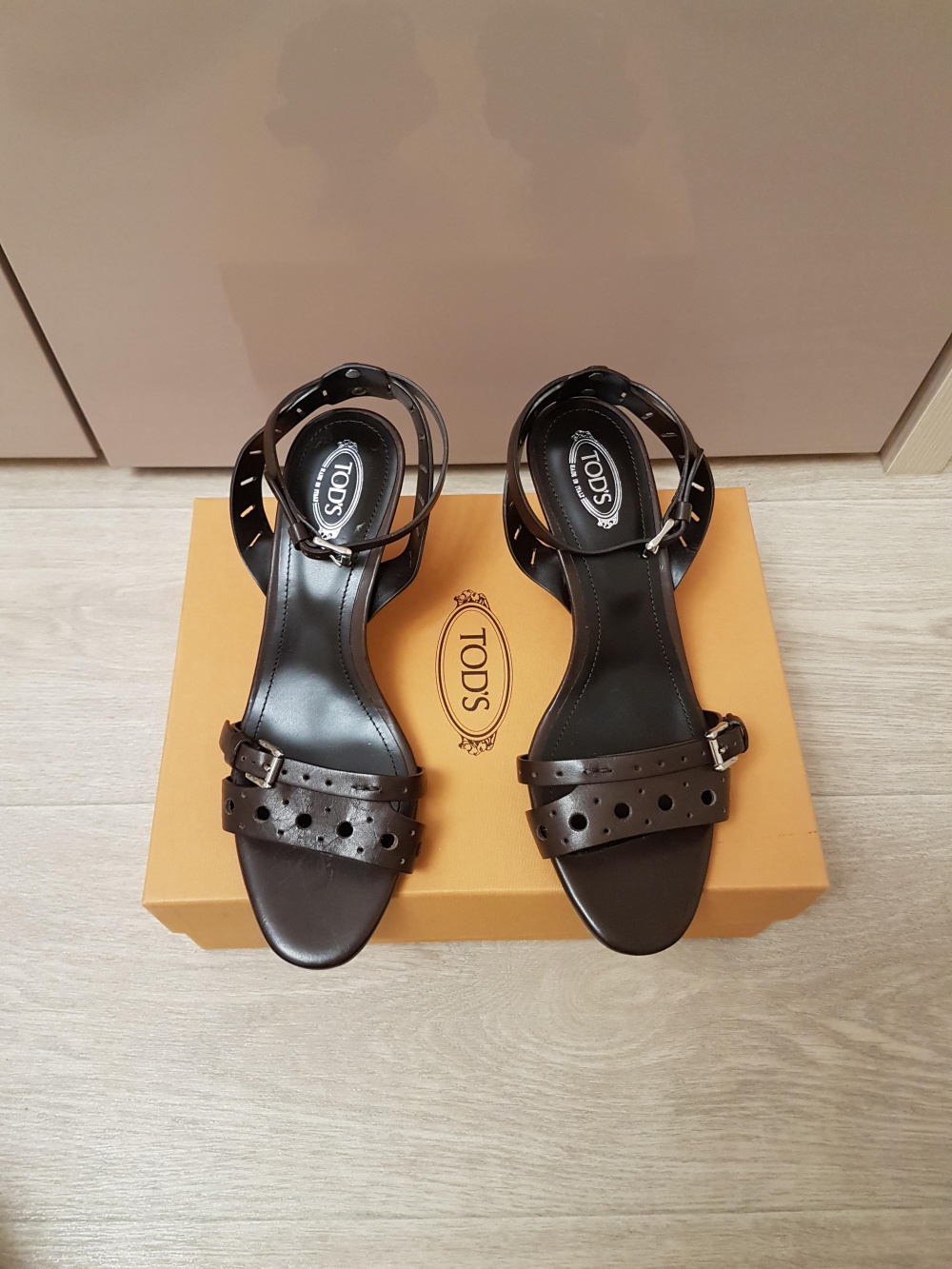 Босоножки Tod's, размер 38.5