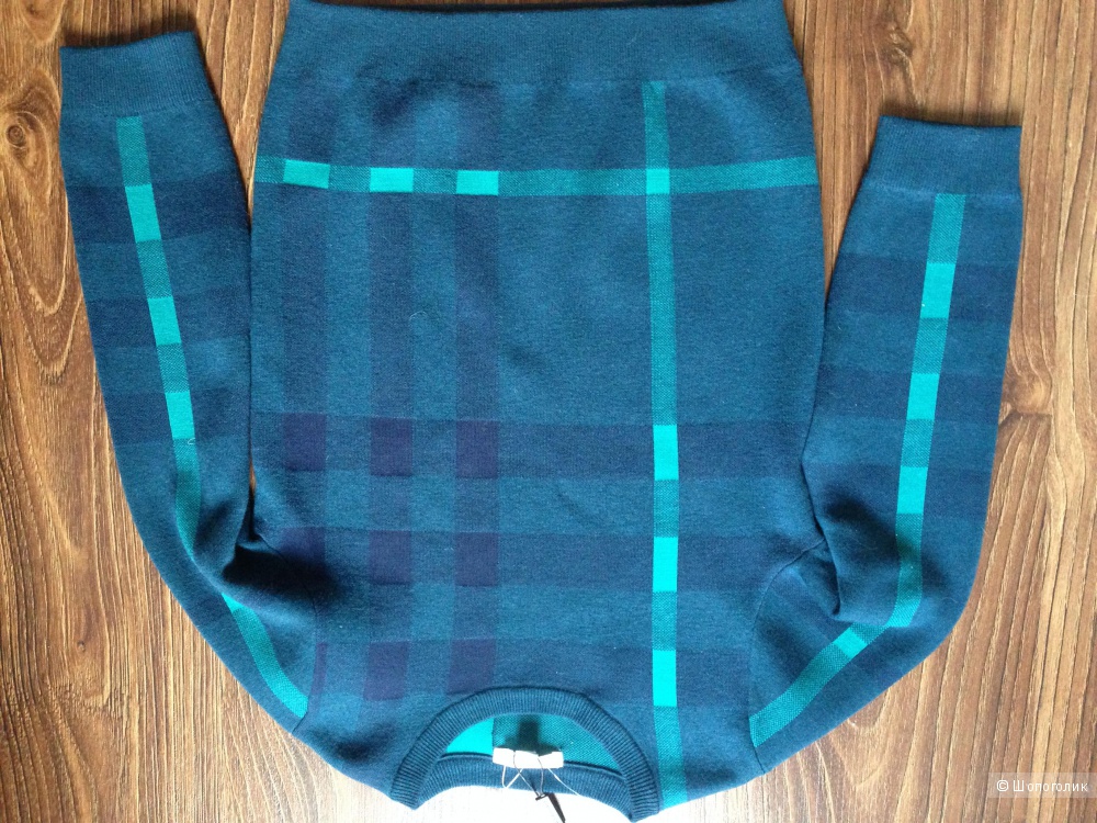 Burberry шикарный женский свитер.Новый.Оригинал.р 42 (xs)