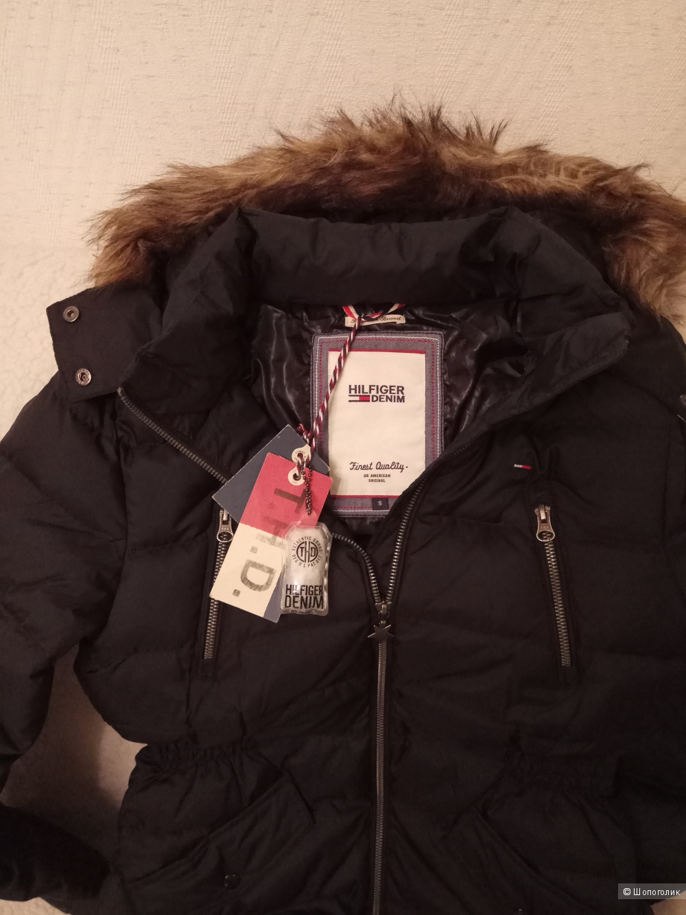 Пуховик Tommy Hilfiger, размер xs-s