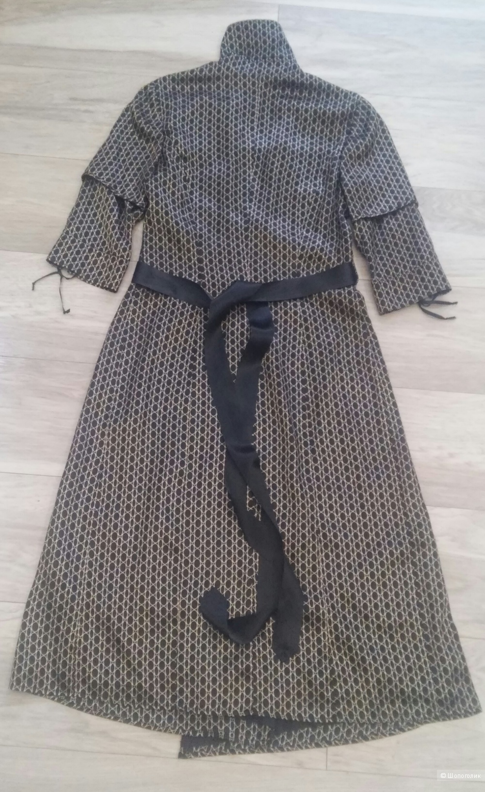 Платье шелковое  Apriori, 42-44 размер