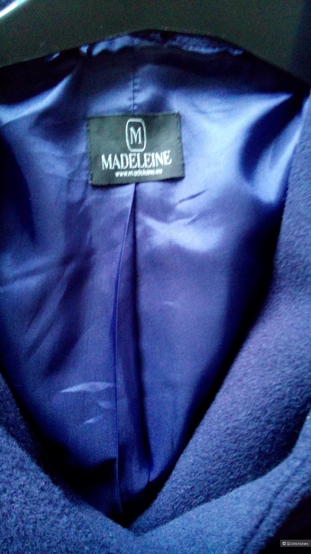 Пальто укороченное с капюшоном темно лилового цвета MADELEINE Германия(шерсть-кашемир) в размере 40D F42 14GB(48-50 росс)