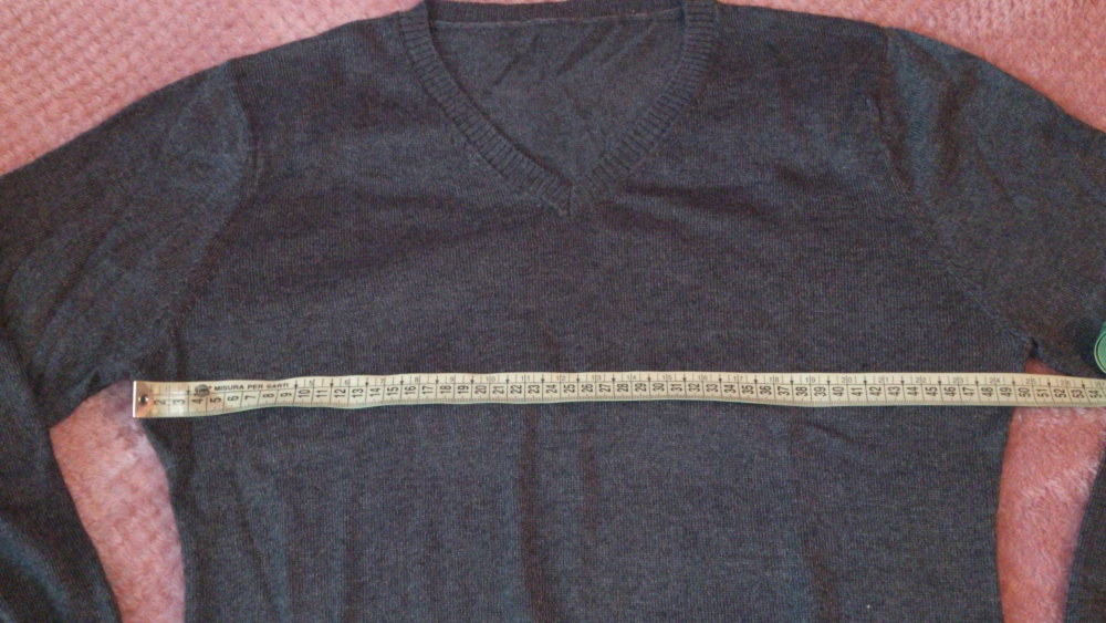 Пуловер женский, размер 48-50