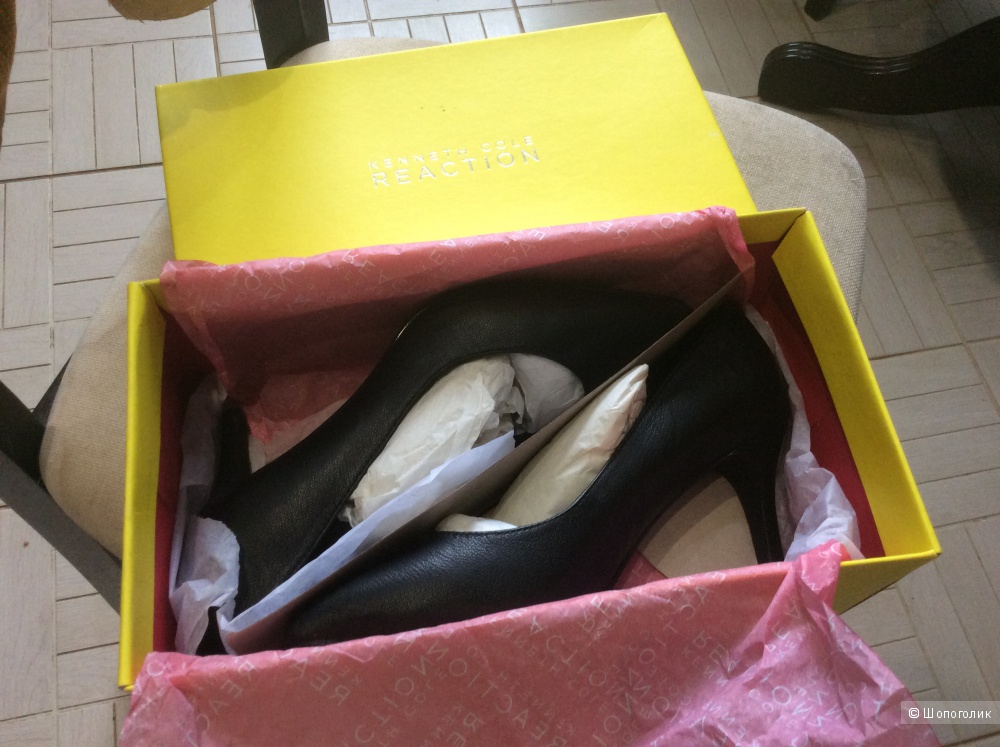 Туфли женские из натуральной кожи фирмы Kenneth Cole размер 38