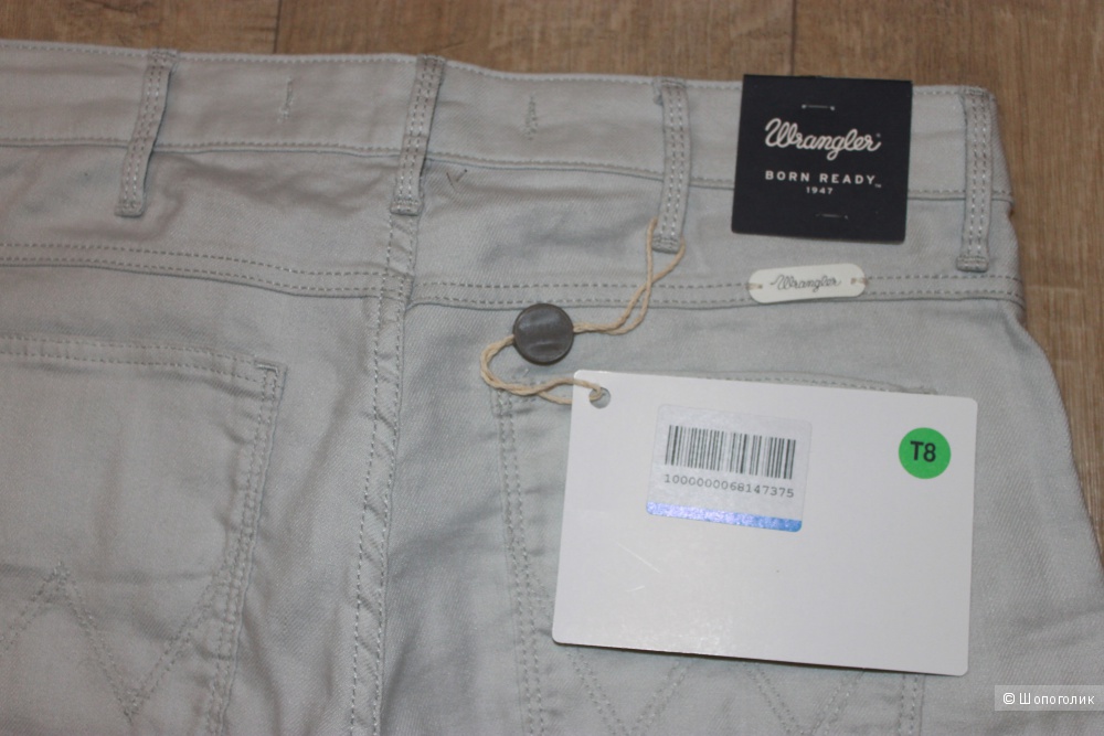 Новые джинсы WRANGLER 28 размер