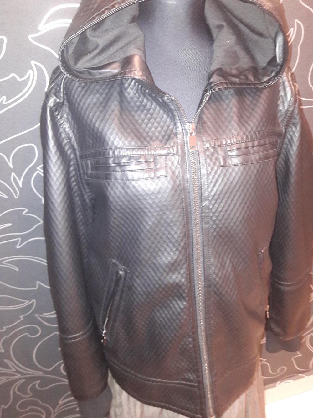 Zara Man: стильная мужская куртка, 52