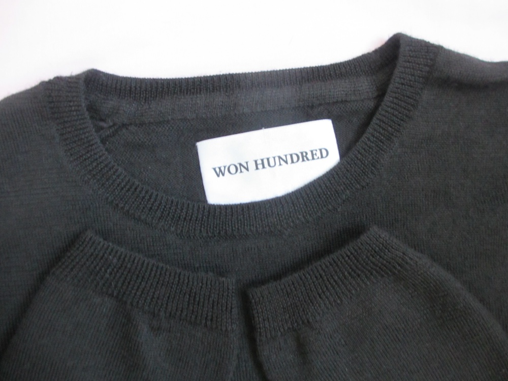 Черный свитер WON HUNDRED, размер S (большемерный)