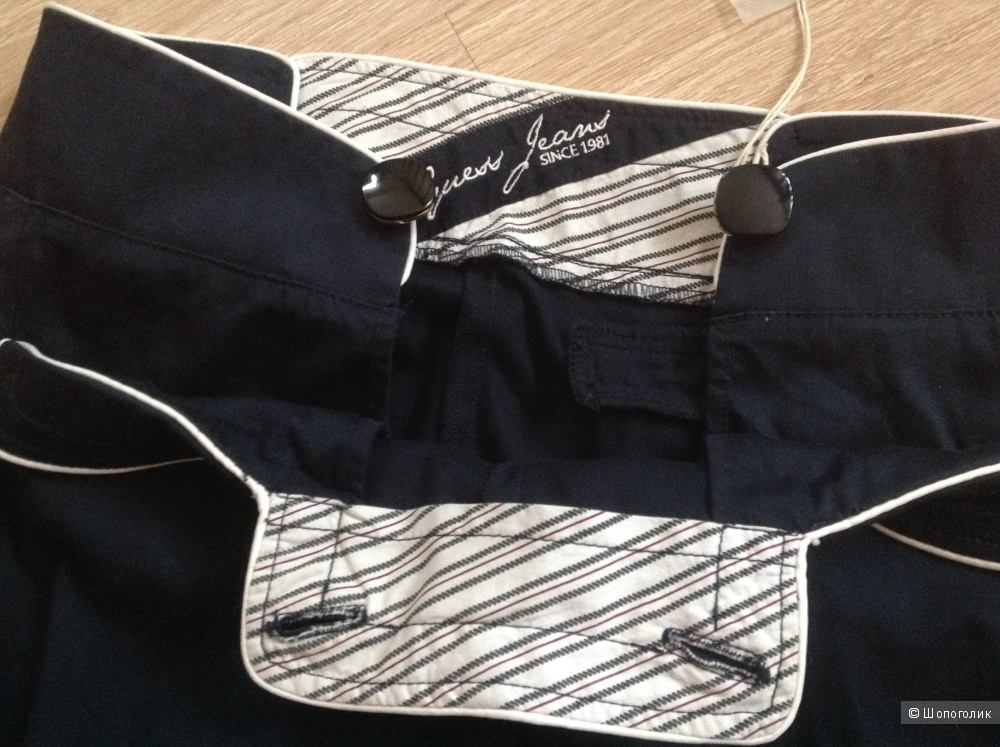 Оригинальные брюки Guess 28 р-р, новые, оригинал 100%, темно синего цвета