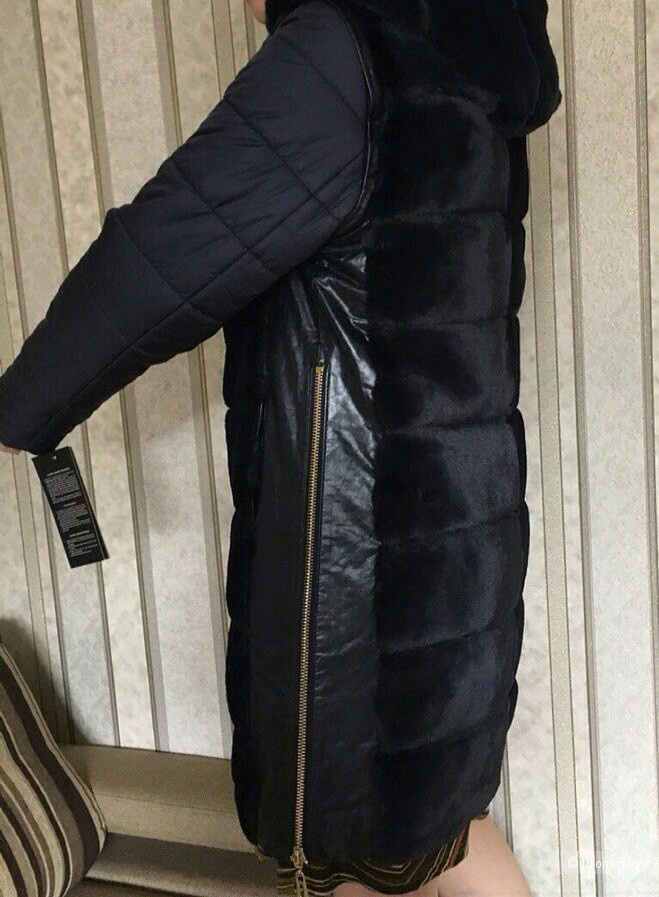 Пальто-жилет 46 размера фирмы Losscidi collection