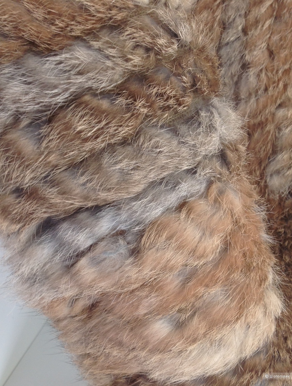 Меховой жилет из вязаного кролика 3 suisses, размер 42-44.