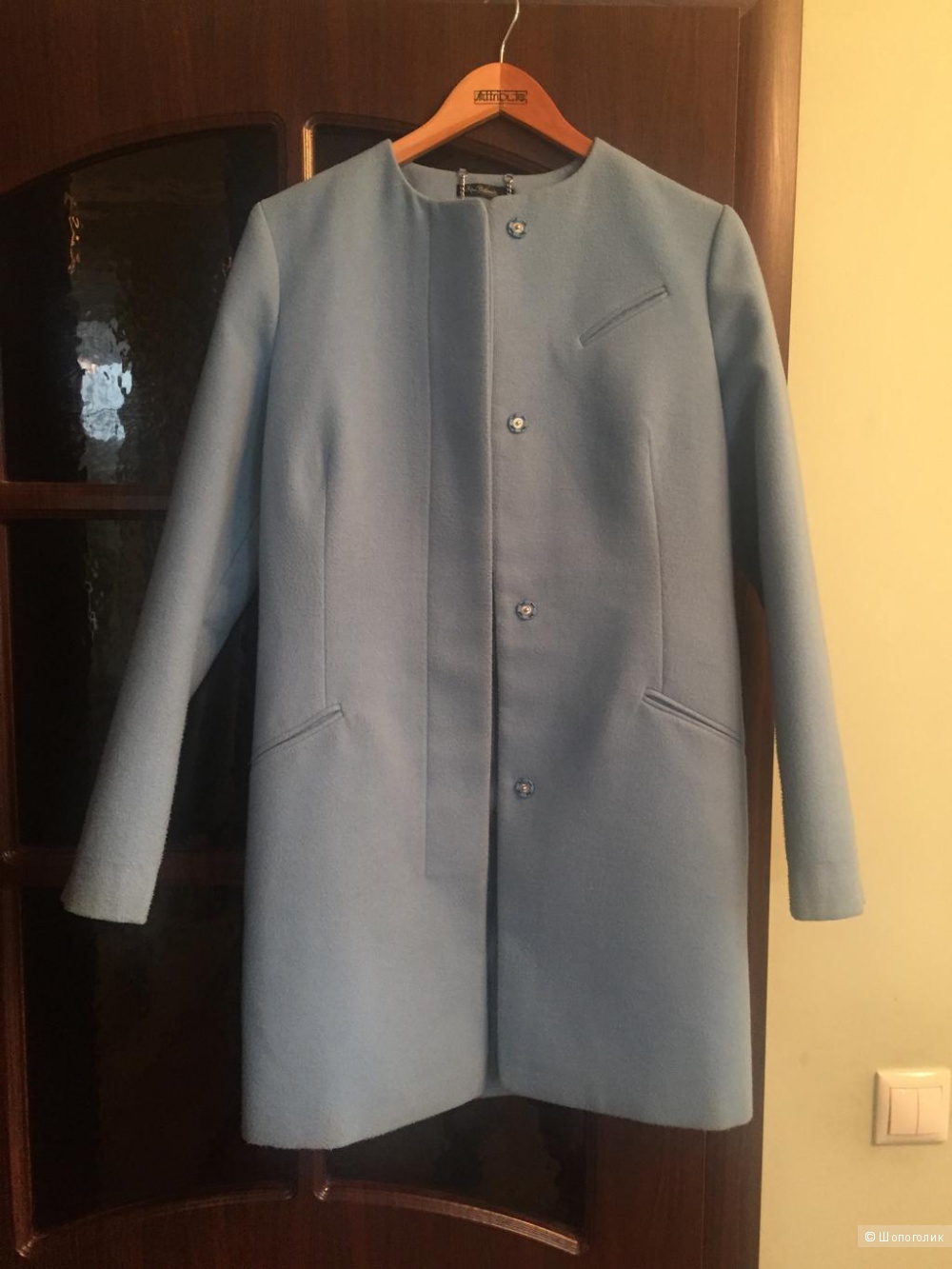 Голубое пальто, размер S.