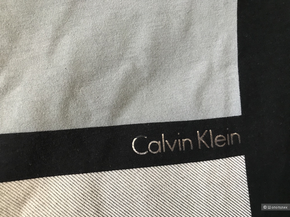 Футболка Calvin Klein размер S