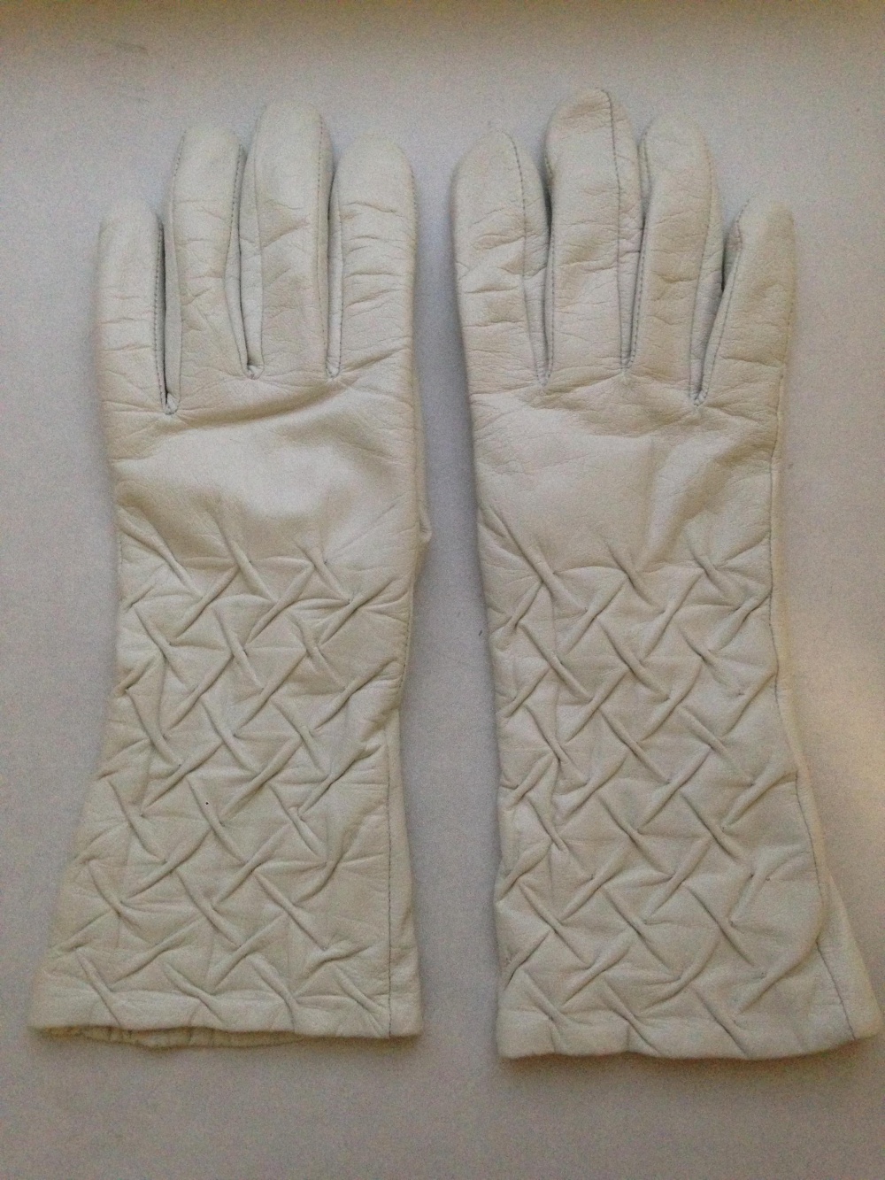 Перчатки из натуральной кожи " PITTARDS ", размер 8,5, Англия.