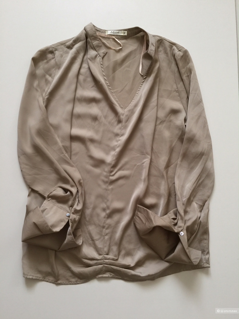 Элегантная блузка бежевого цвета марка AKOZ (PARIS) размер M