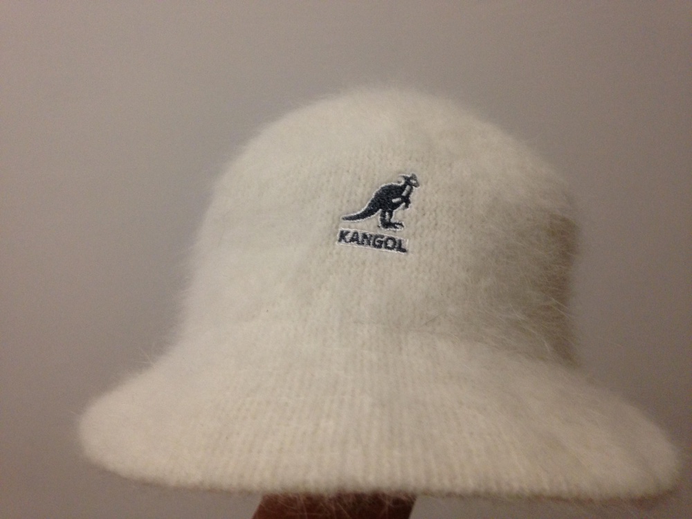 Ангоровая шляпка " КANGOL ", размер 55-56 см.