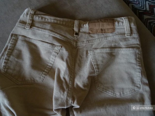 Вельветовые брюки "Benetton", размер 42-44, б/у