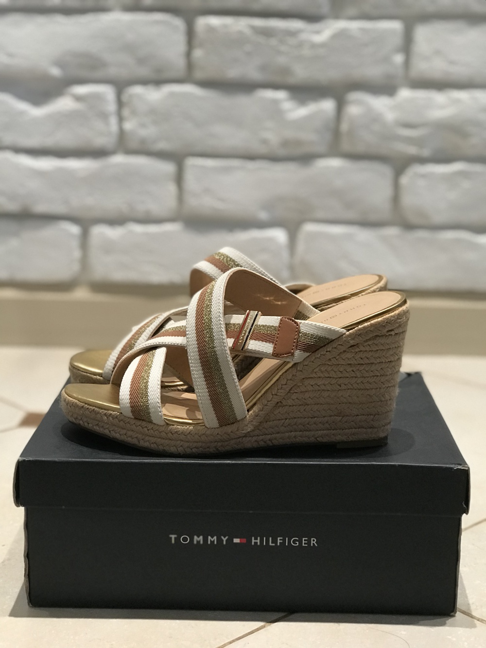 Новые эспадрильи Tommy Hilfiger р.9 (39RUS)