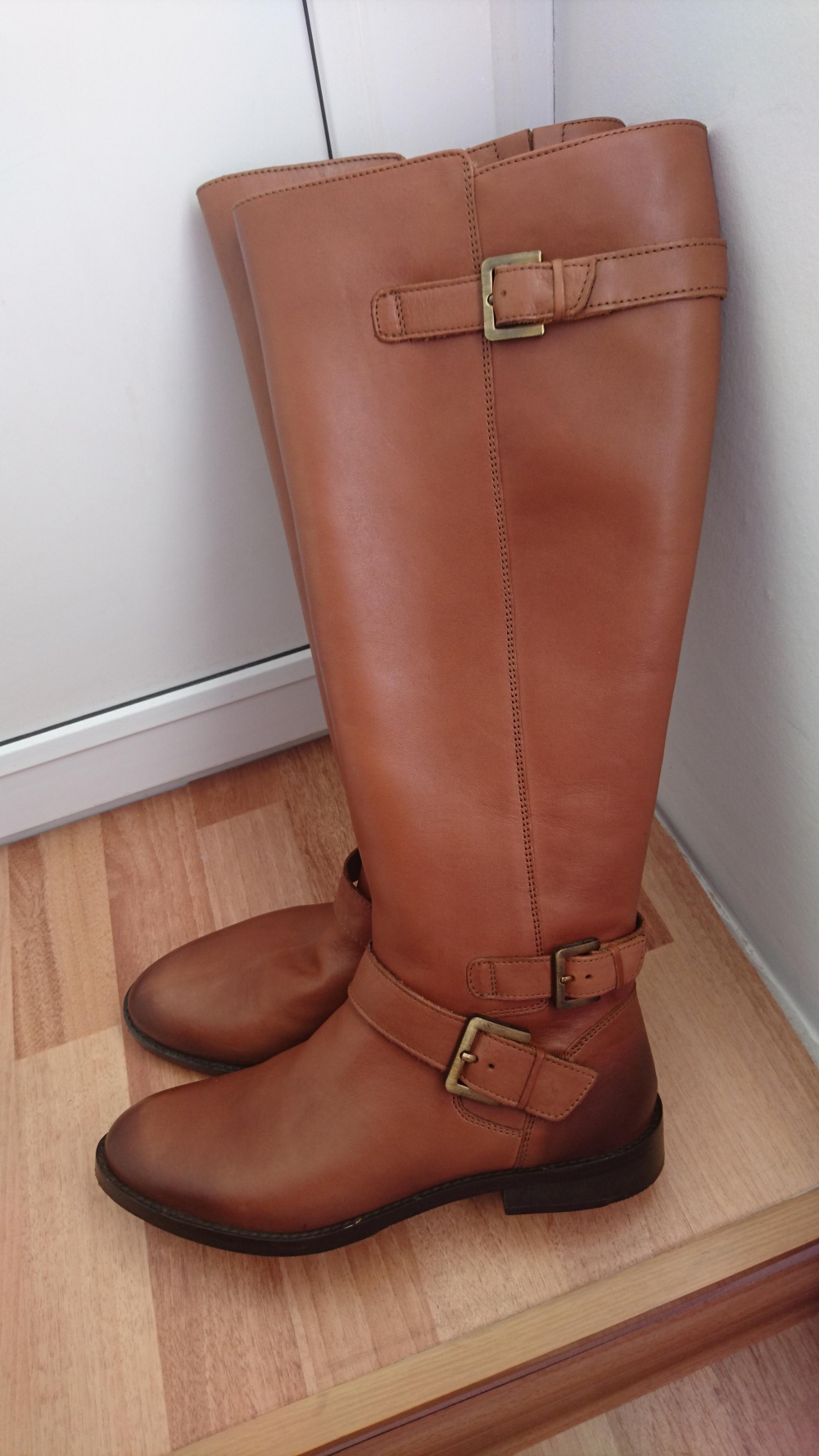 Новые женские сапоги Sam Edelman размер 38,5-39