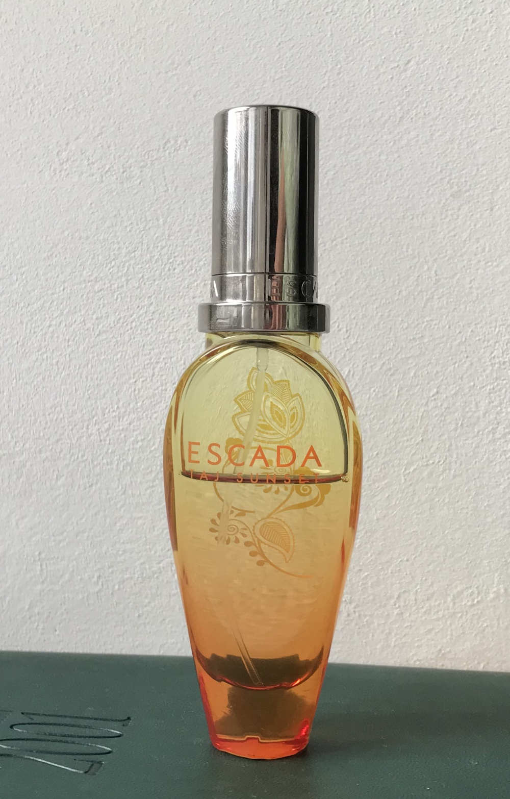 Escada Taj sunset 30мл