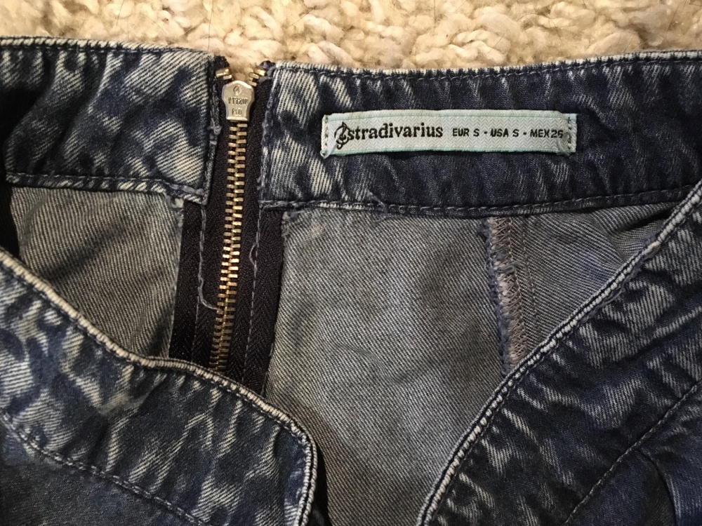 Джинсовая юбка Stradivarius, размер S