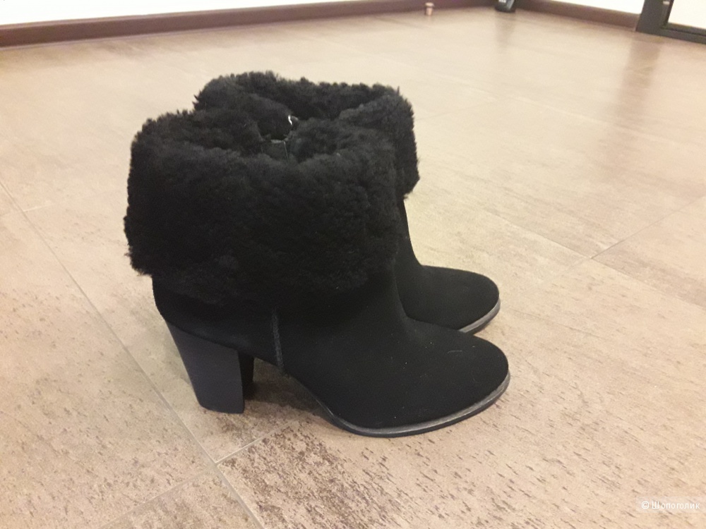 Ботинки Ugg Australia Charlee, размер 38-38,5