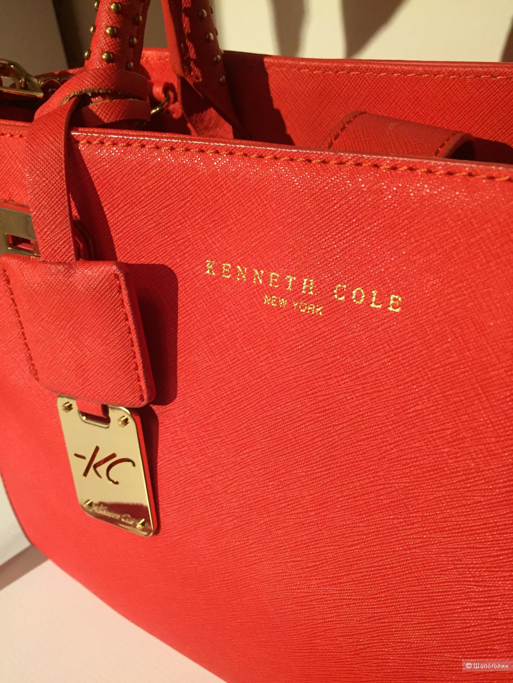 Сумка из сафьяновой натур. кожи KENNETH COLE. 1-ая линия. В идеале