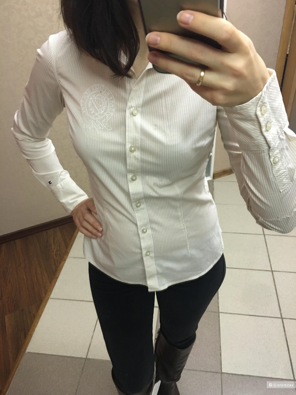 Рубашка женская Tommy Hilfiger, размер 42 (2 US)