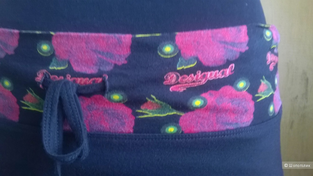 Юбка фирмы "Desigual" Испания трикотаж авангард р.L